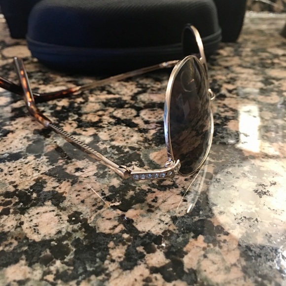 p.om.y. eyewear Accessories - Sunglasses